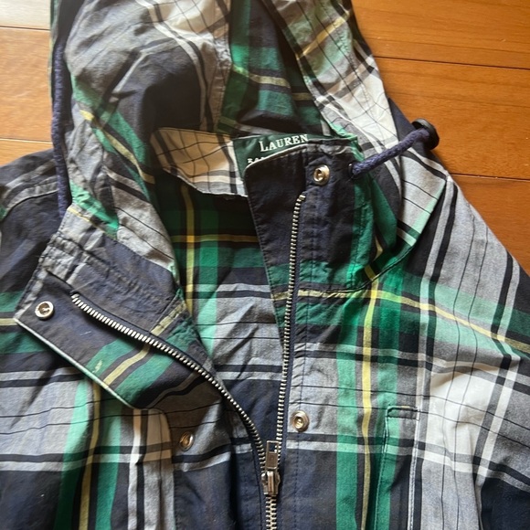 Ralph Lauren Rain Goodie Green Plaid. Size Petite Small - Picture 4 of 9